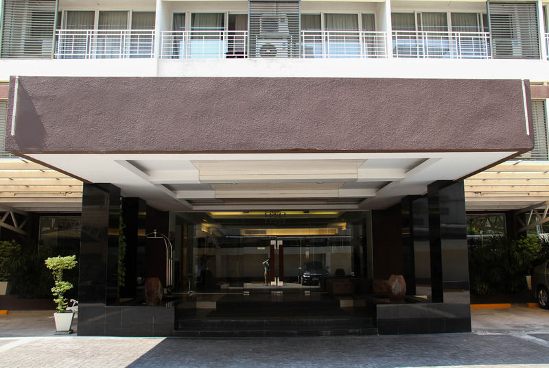 Furamaxclusive Sathorn, Bangkok Hotel Exterior photo